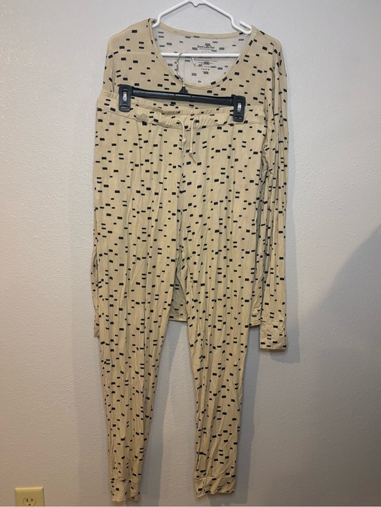 Brave Little Ones Other - Brave Little Ones Cozy Beige Dot-Pattern Ribbed Lounge Jumpsuit - Women Bamboo